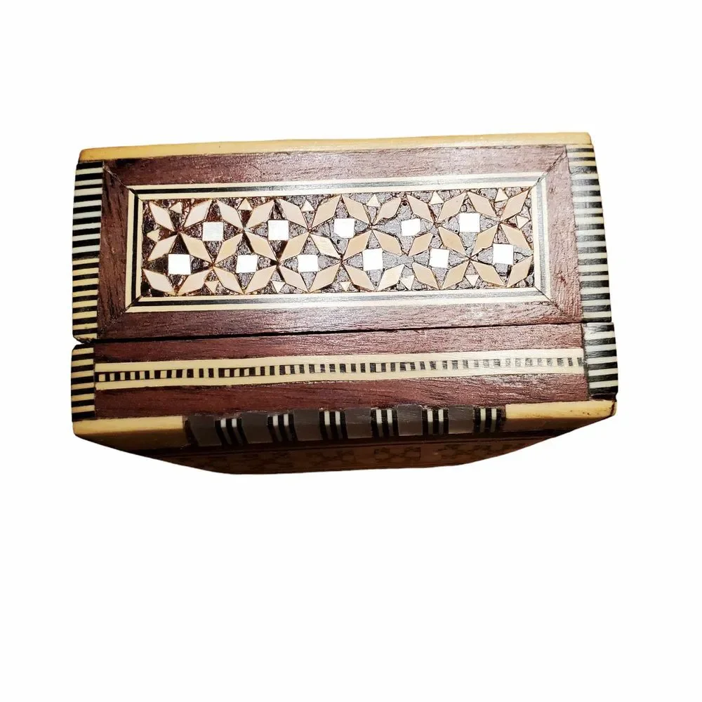Vintage 1950s Handmade Pearl Bone Wood Inlaid Marquetry Jewelry Box